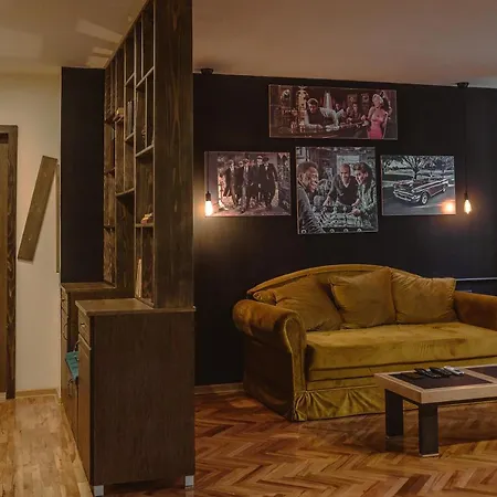 Apartamento Loft Menhetn Šabac